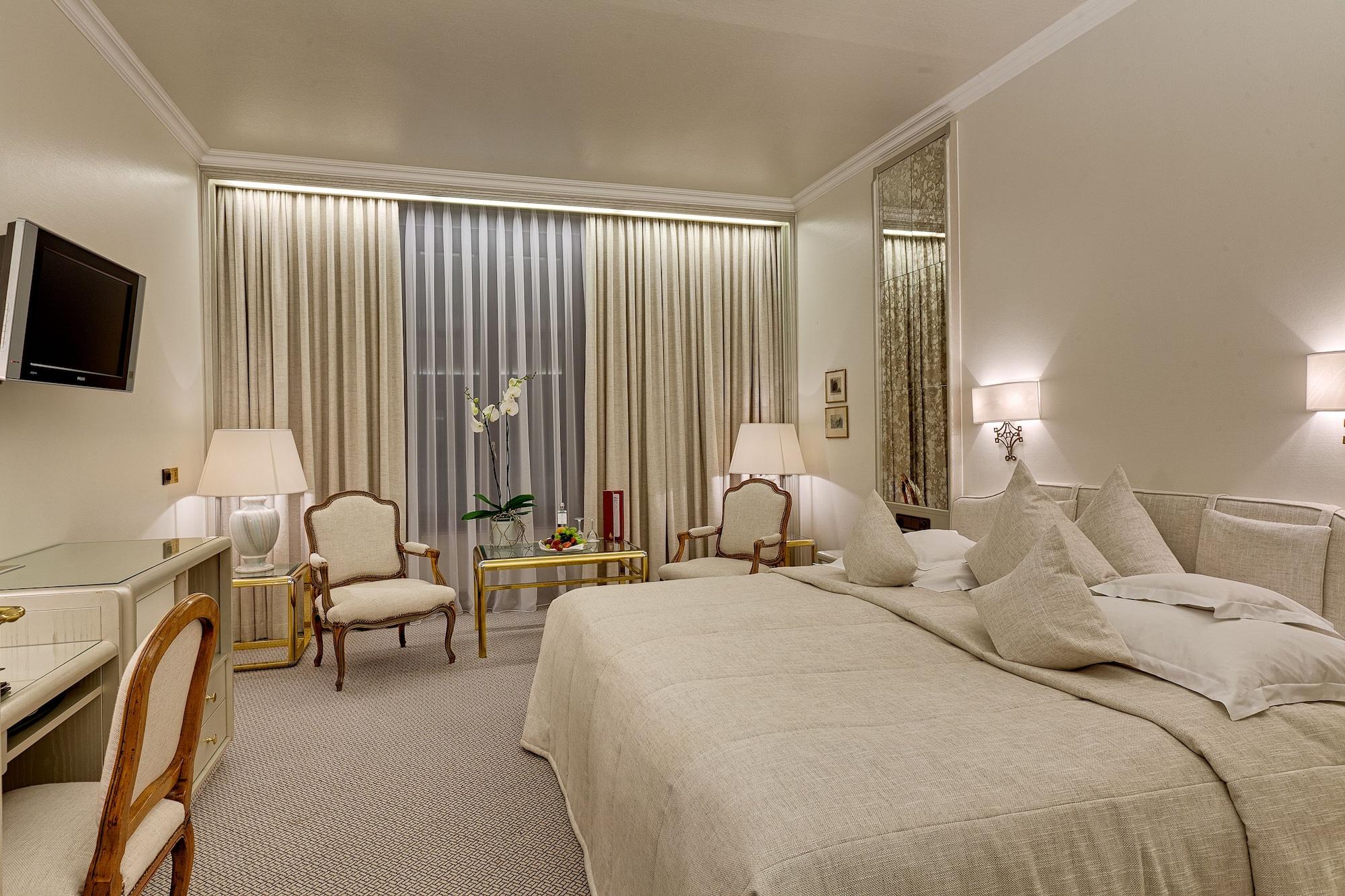 โรงแรมยูโรไพเชอร์ โฮฟ ไฮเดิลแบร์ค ไฮเดลเบิร์ก ภายนอก รูปภาพ A room at the hotel