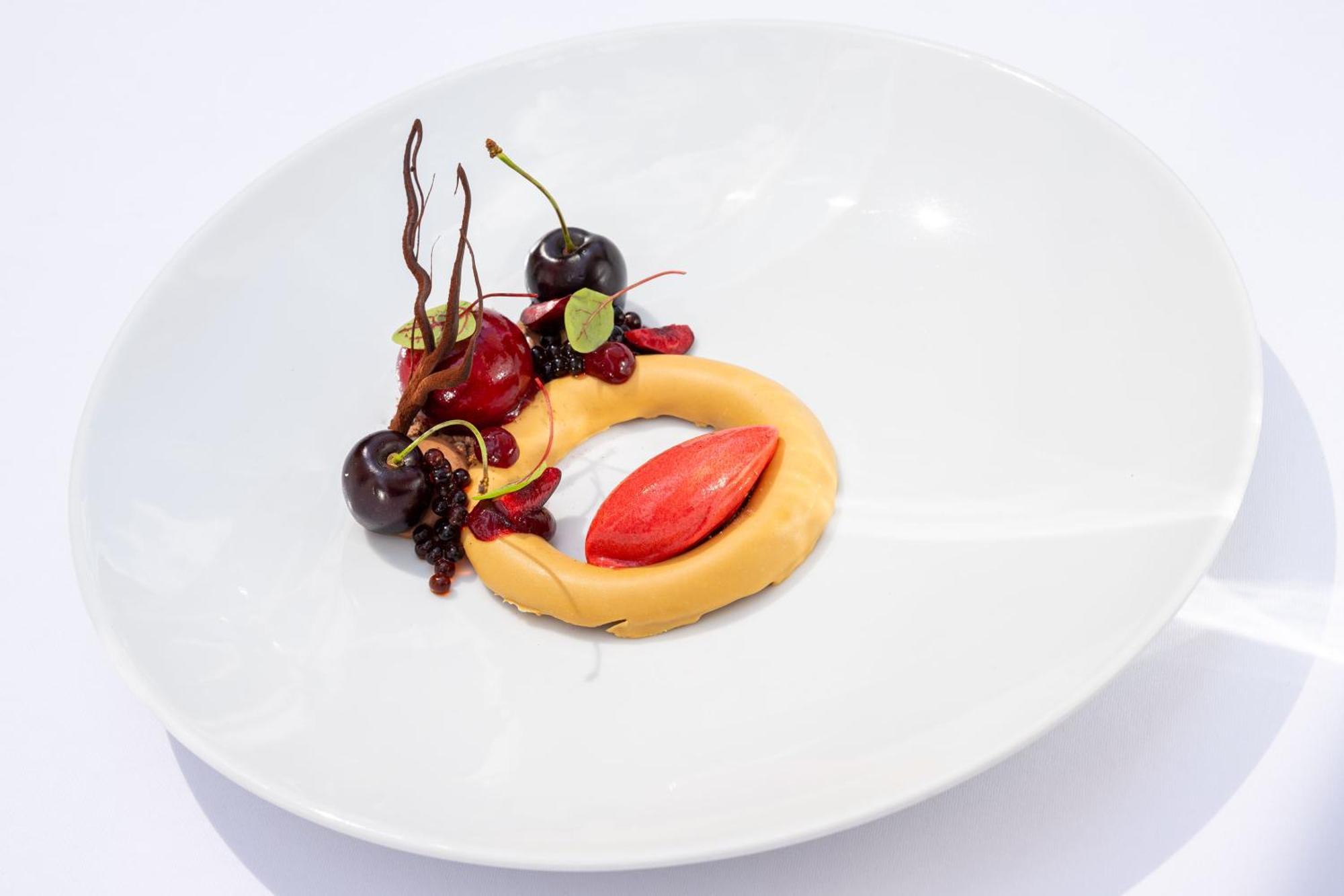 โรงแรมยูโรไพเชอร์ โฮฟ ไฮเดิลแบร์ค ไฮเดลเบิร์ก ภายนอก รูปภาพ A dessert
