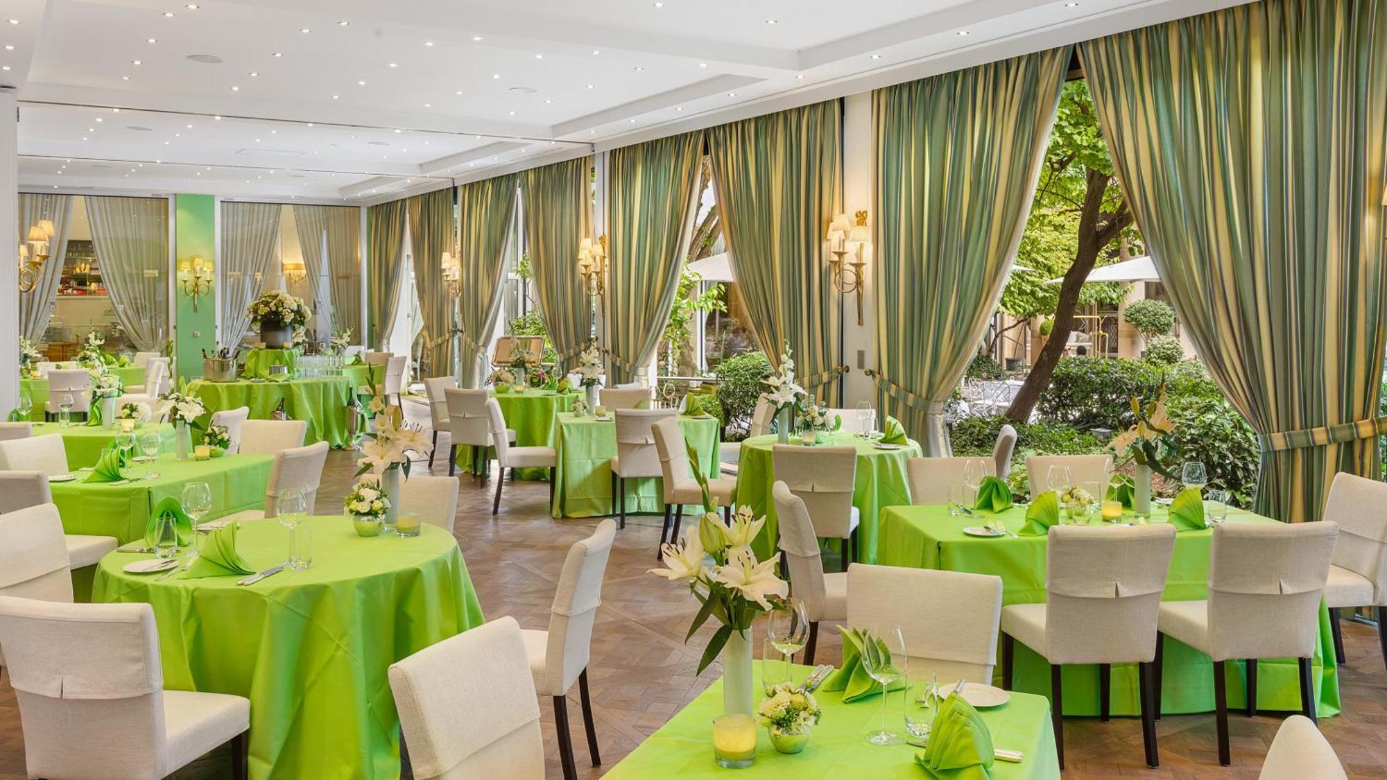 โรงแรมยูโรไพเชอร์ โฮฟ ไฮเดิลแบร์ค ไฮเดลเบิร์ก ภายนอก รูปภาพ The Garden Hall