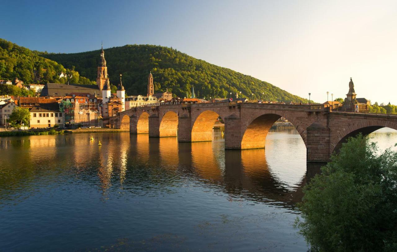 โรงแรมยูโรไพเชอร์ โฮฟ ไฮเดิลแบร์ค ไฮเดลเบิร์ก ภายนอก รูปภาพ The Alte Brücke